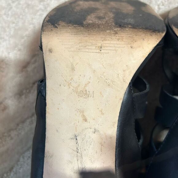 Guess Larkee Black Leather Strappy Heels - Picture 6 of 8